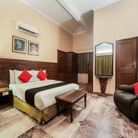 Capital O 10953 Dayal Lodge - A Boutique Hotel 阿格拉 外观 照片