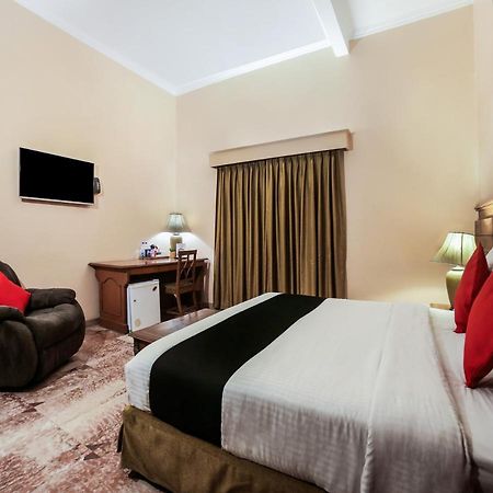 Capital O 10953 Dayal Lodge - A Boutique Hotel 阿格拉 外观 照片