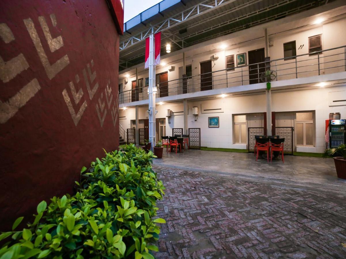 Capital O 10953 Dayal Lodge - A Boutique Hotel 阿格拉 外观 照片